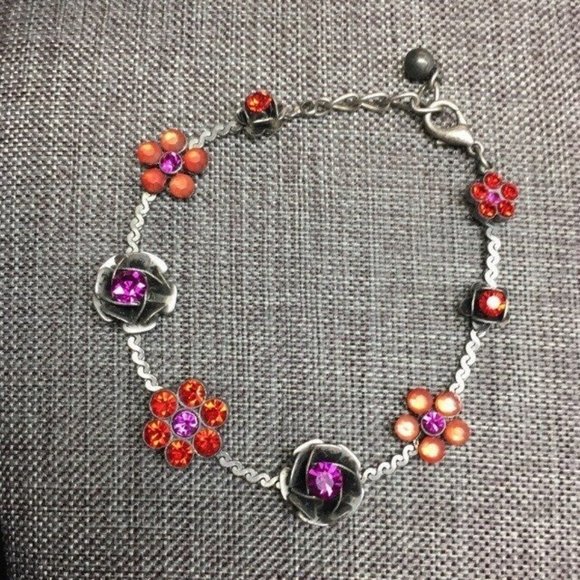 Flower Sparkle Bracelet Red Purple Silver Chain Red Hat Society - Picture 1 of 7